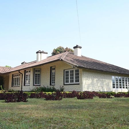 Ama Stays And Trails Tea Estate Bungalows , Munnar Exteriör bild